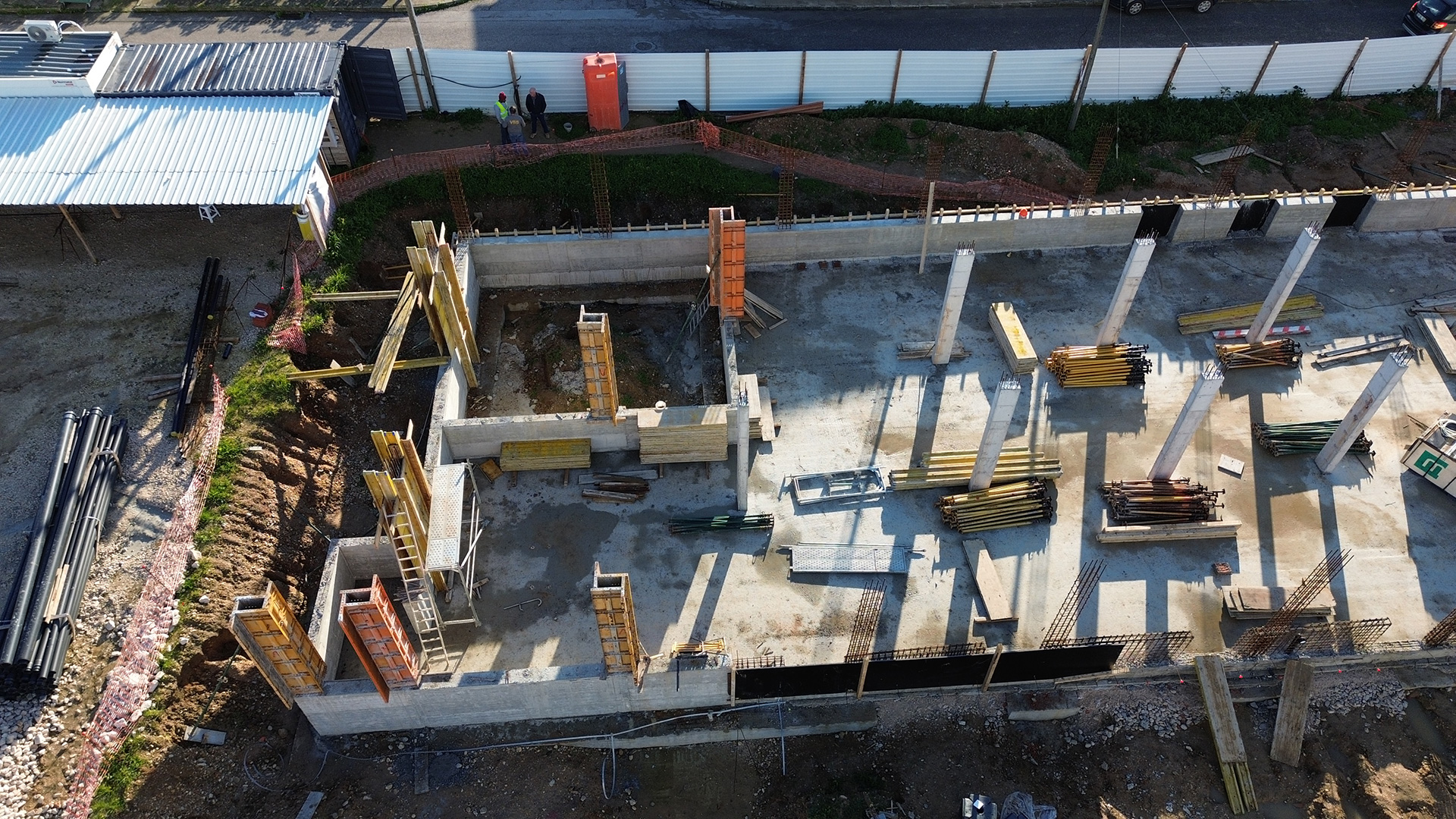 Este alt deve ser dinâmico e dar para insriri on upload no Backoffice