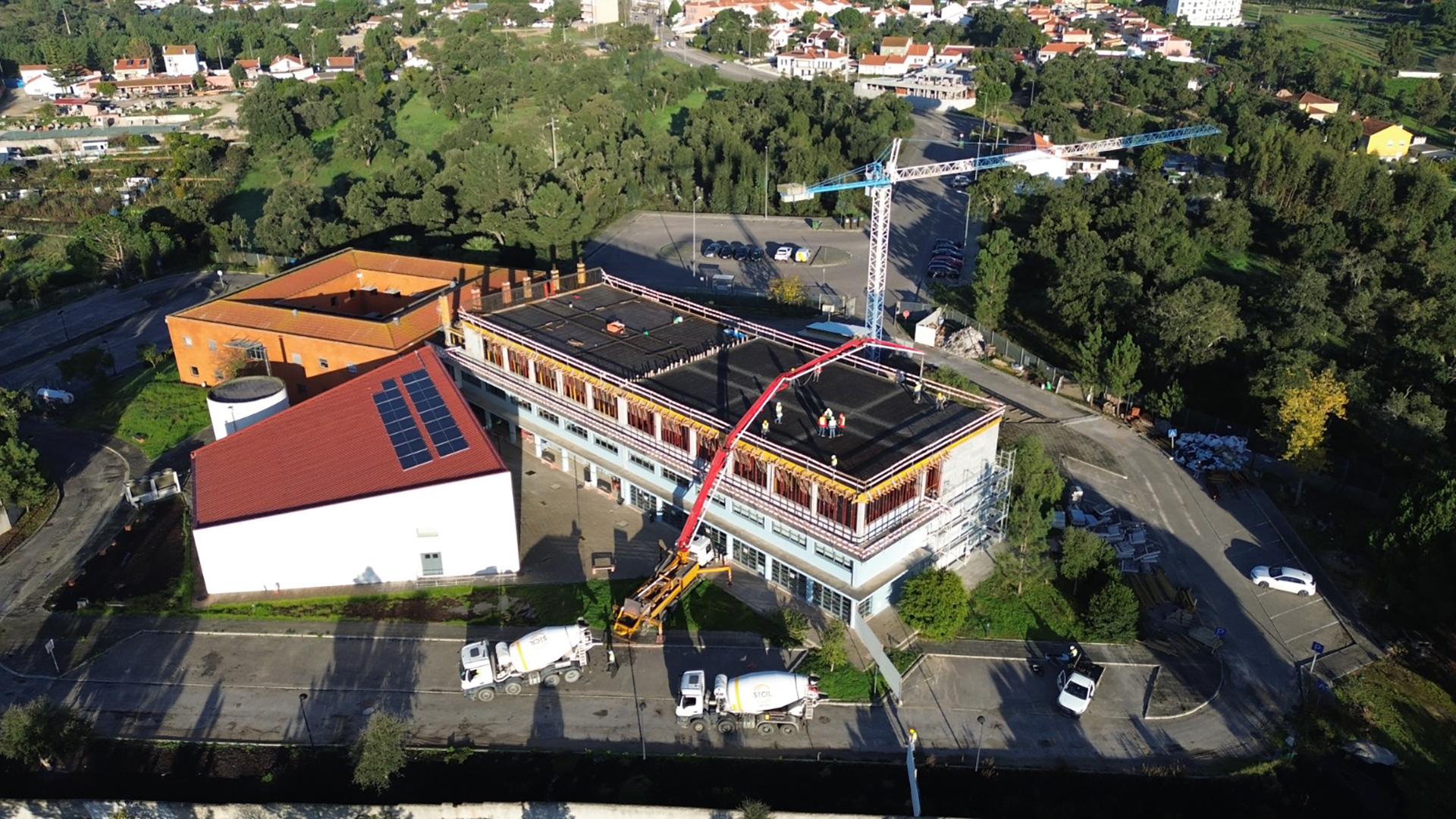 Este alt deve ser dinâmico e dar para insriri on upload no Backoffice